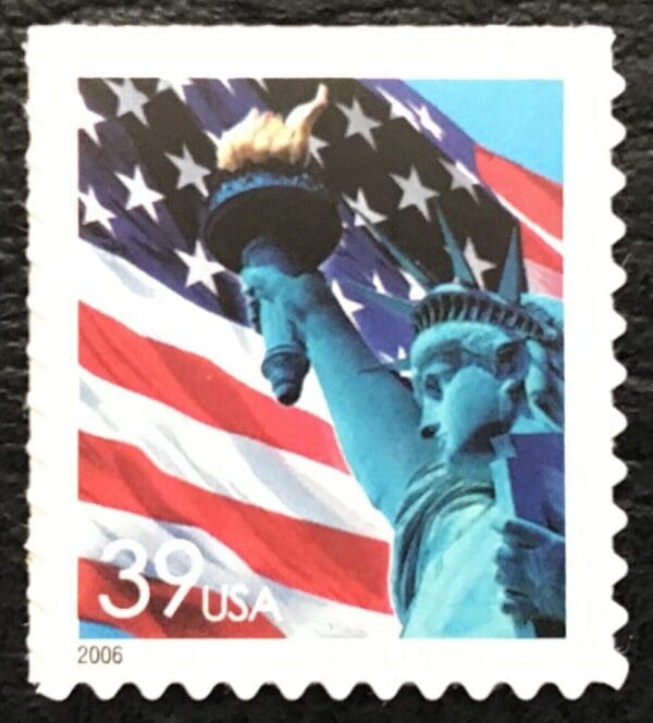 Scott# 3978 LADY LIBERTY & FLAG SHEET VARIETY MNH SINGLE